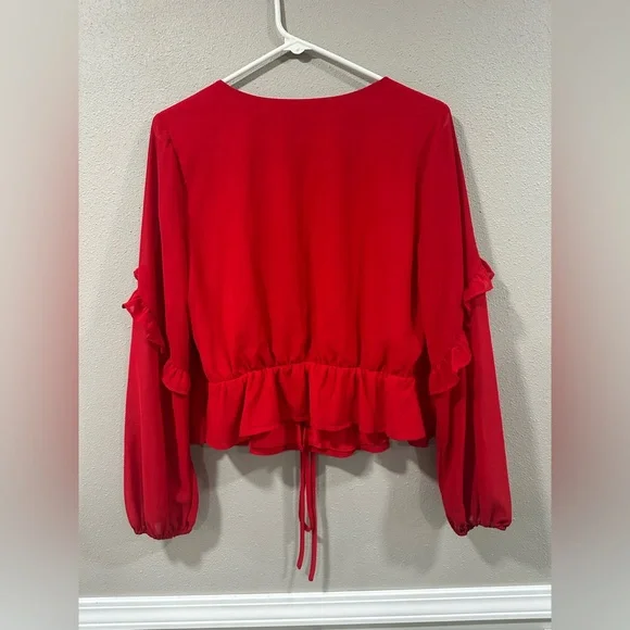 NWT Red Ruffled Women's Top - Picture 4 of 5
